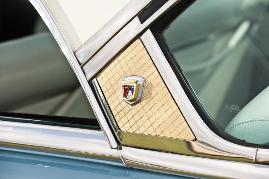  Ford Crestline Skyliner V8 1954 года  (фото 20 из 75)
